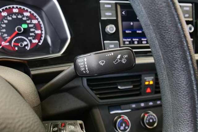 Used 2019 Volkswagen Jetta S image 24