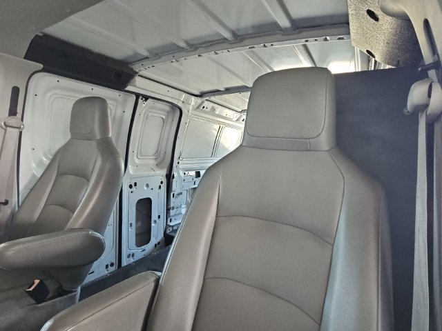 Used 2014 Ford E-250 and Econoline 250 w/ Power Group RWD image 21