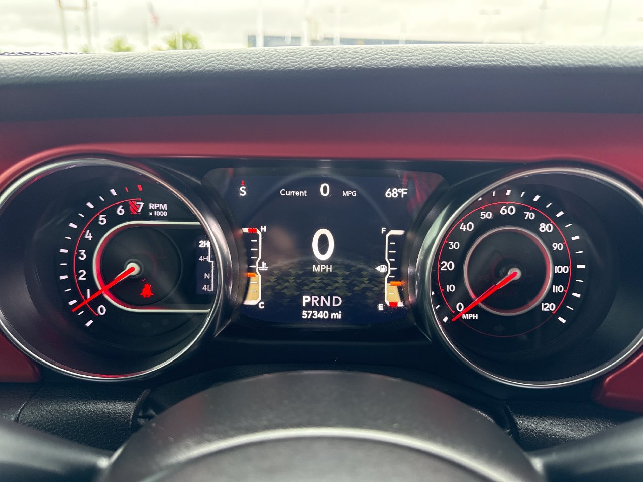 Used 2022 Jeep Gladiator Rubicon w/ LED Lighting Group AWD/4WD image 18