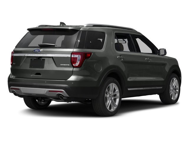 Used 2016 Ford Explorer XLT w/ Equipment Group 202A FWD image 2
