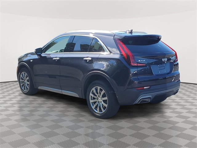 Certified 2022 Cadillac XT4 Premium Luxury w/ Enhanced Visibility Package image 4