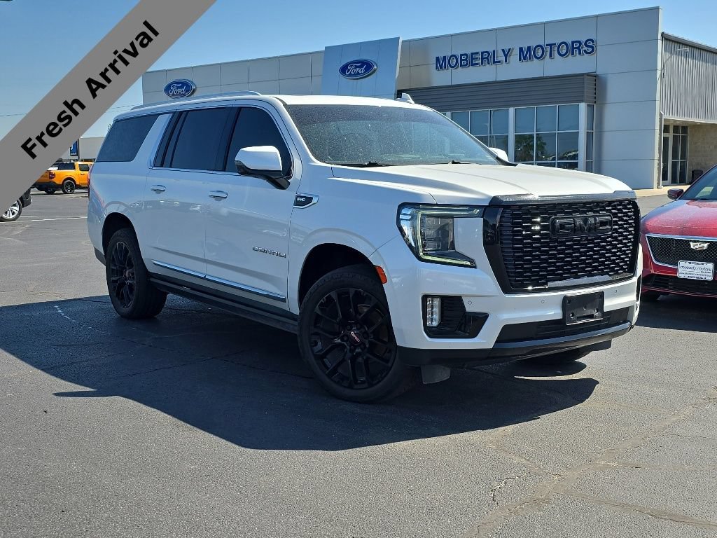 Used 2022 GMC Yukon XL Denali w/ Denali Ultimate Package