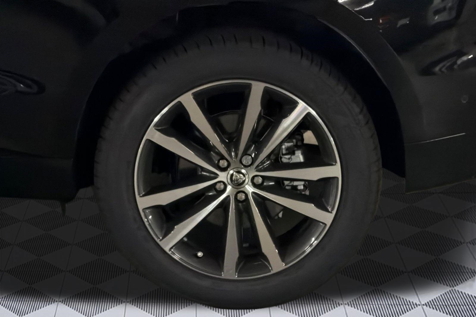 New 2026 Jaguar F-PACE R-Dynamic S AWD/4WD image 13