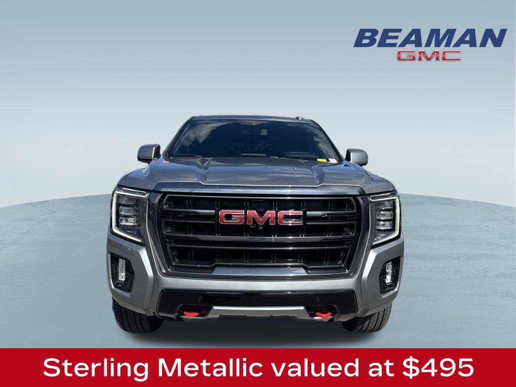 Used 2023 GMC Yukon AT4 w/ Technology Package AWD/4WD image 2