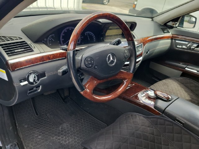 Used 2013 Mercedes-Benz S 600 image 22