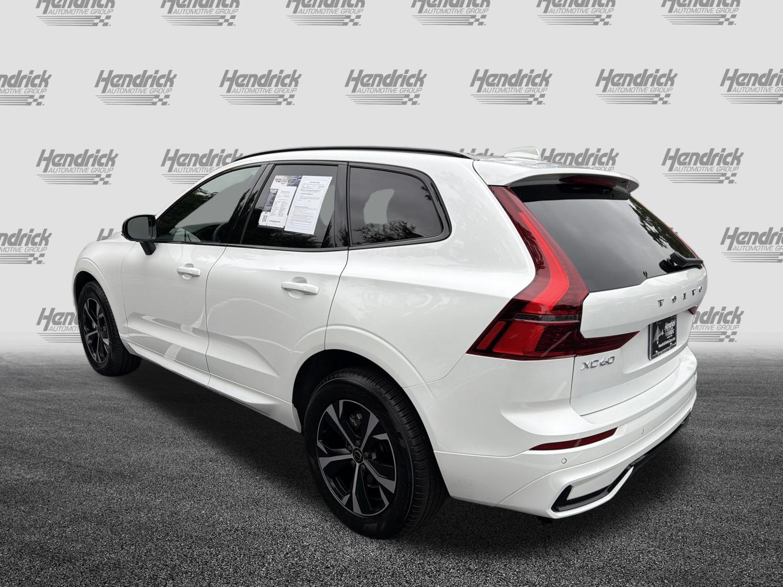 Certified 2026 Volvo XC60 B5 Core AWD/4WD image 9