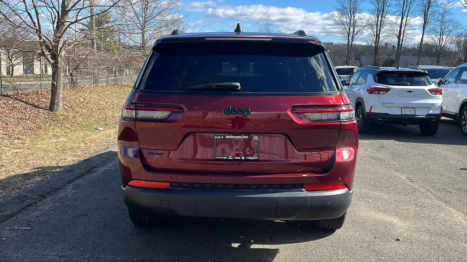 Certified 2025 Jeep Grand Cherokee L Altitude image 5