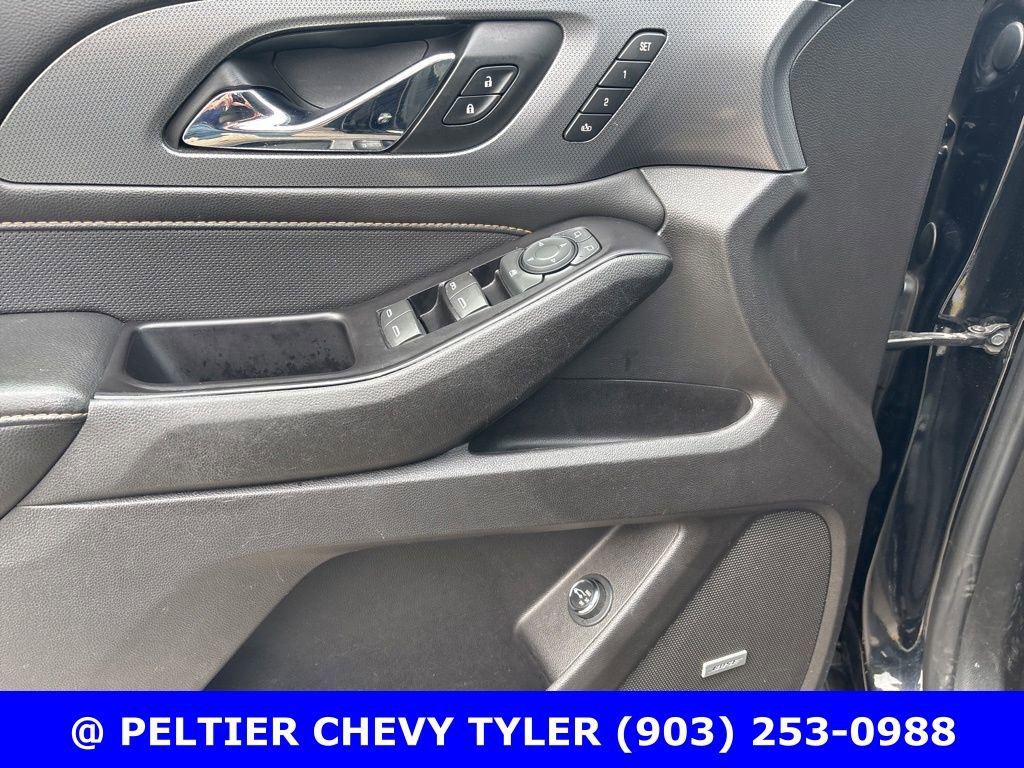 Used 2019 Chevrolet Traverse Premier w/ LPO, Blackout Package image 12