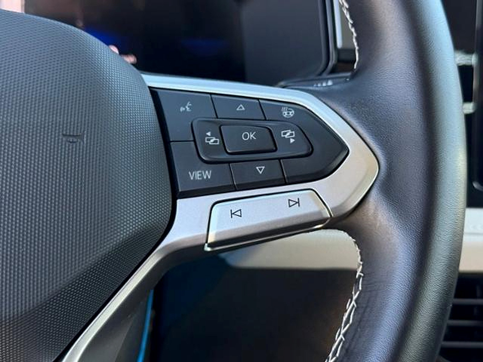 New 2026 Volkswagen Taos S FWD image 16