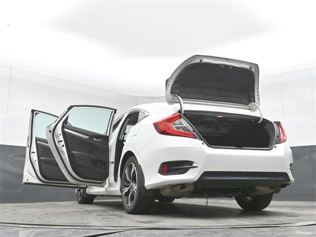 Used 2016 Honda Civic Touring image 55