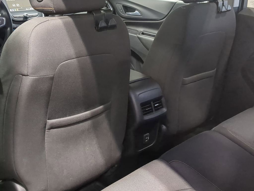 Used 2019 Chevrolet Equinox LT FWD image 22