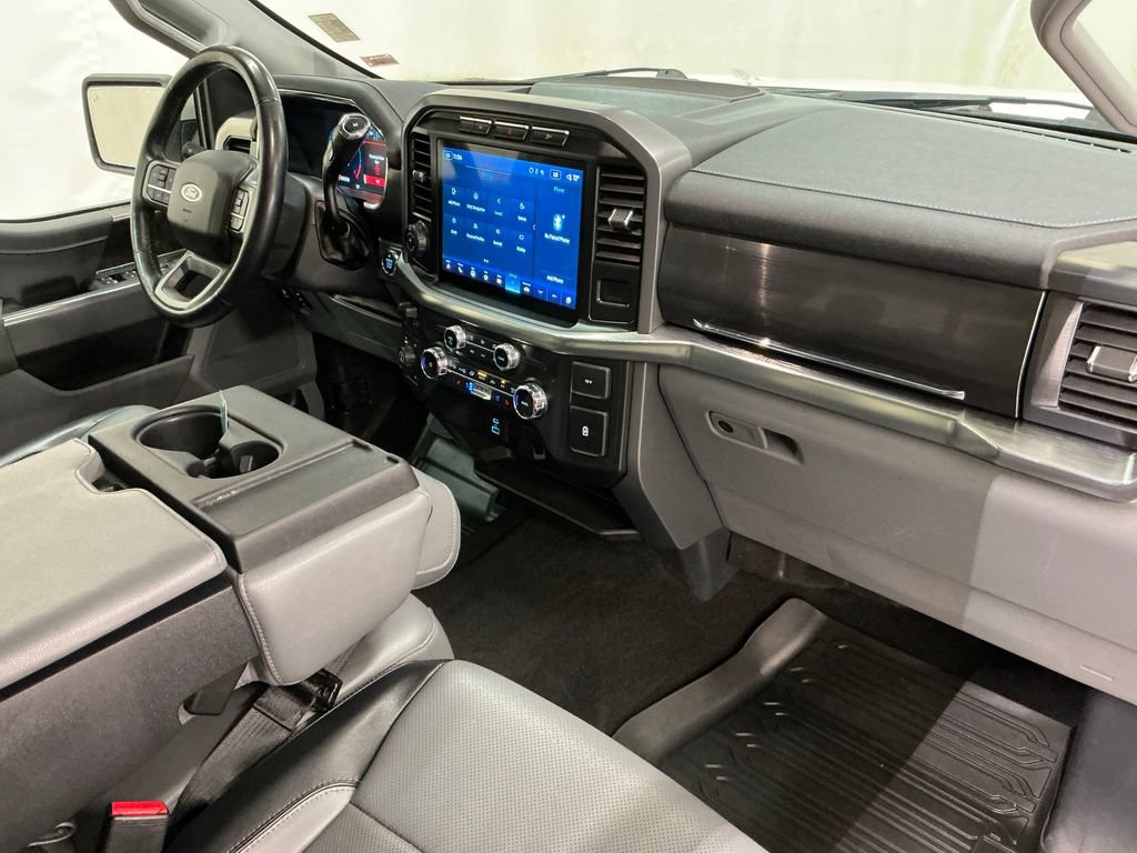Used 2022 Ford F150 Lariat w/ Max Trailer Tow Package image 19