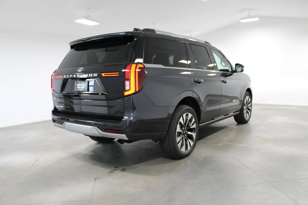 New 2026 Ford Expedition Platinum image 8