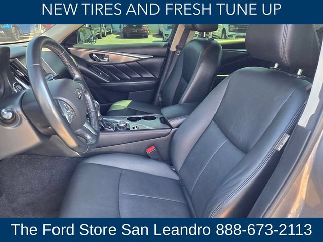 Used 2017 INFINITI Q50 2.0t w/ Moonroof Package RWD image 12