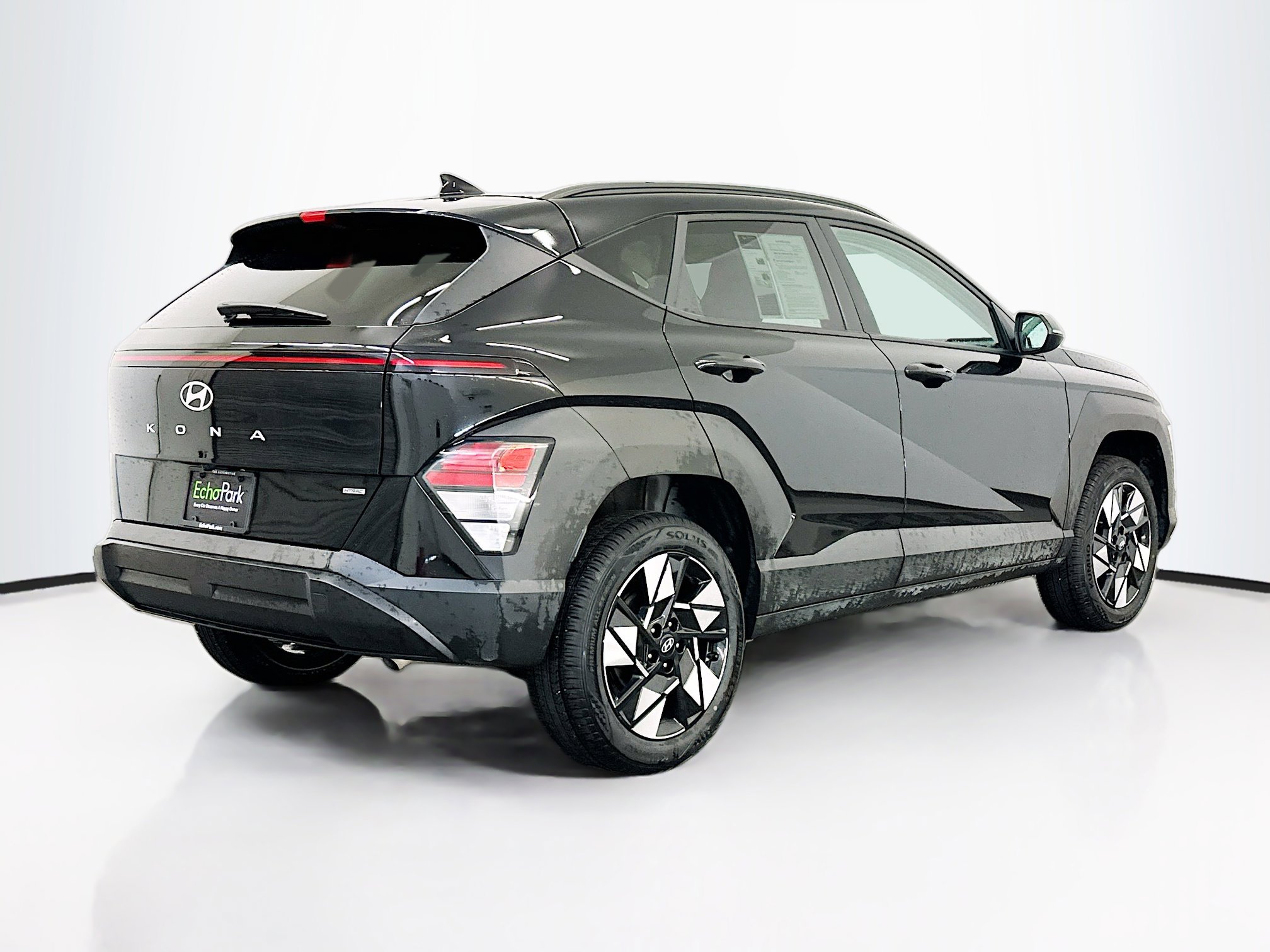 Used 2025 Hyundai Kona SEL image 9