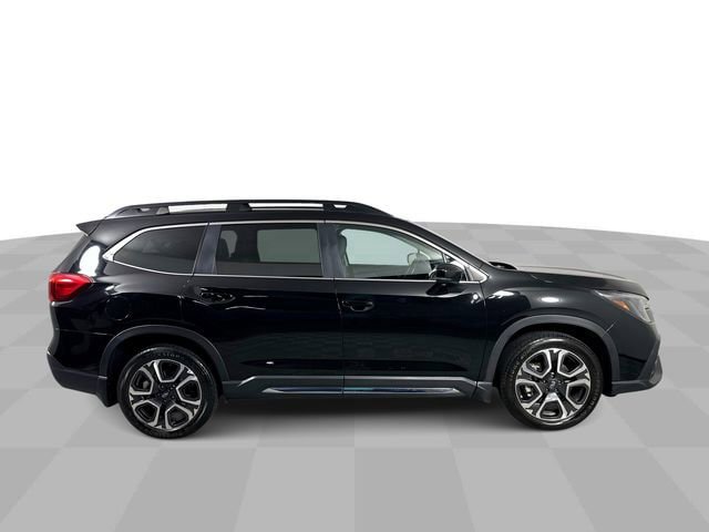 Used 2024 Subaru Ascent Limited AWD/4WD image 9