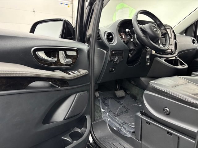 Used 2019 Mercedes-Benz Metris Passenger image 18