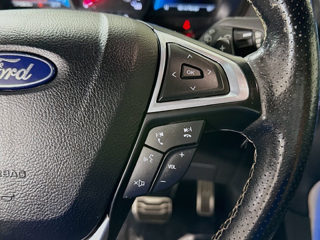 Used 2022 Ford Edge ST AWD/4WD image 14