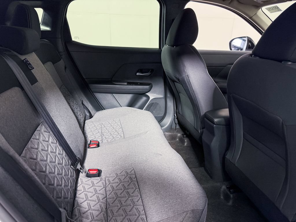 New 2026 Nissan Kicks SV w/ Cold Weather Package AWD/4WD image 25