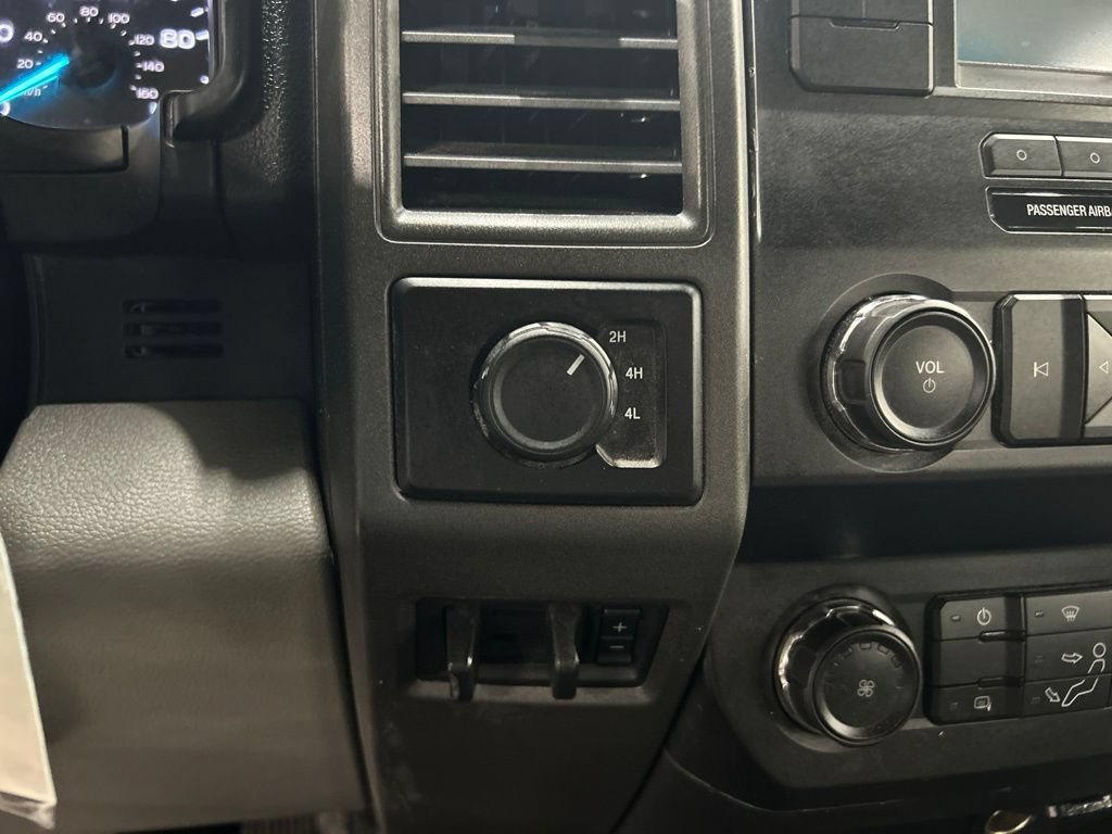 Certified 2019 Ford F350 XL w/ STX Appearance Package AWD/4WD image 18