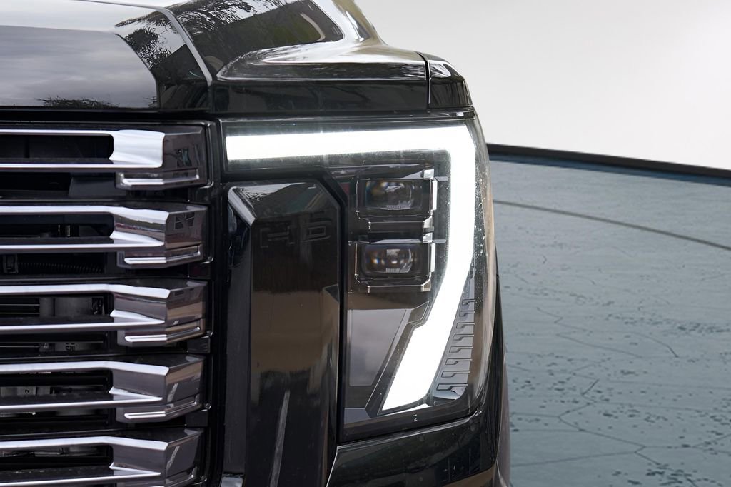 New 2026 GMC Sierra 2500 Denali Ultimate w/ Max Trailering Package image 3