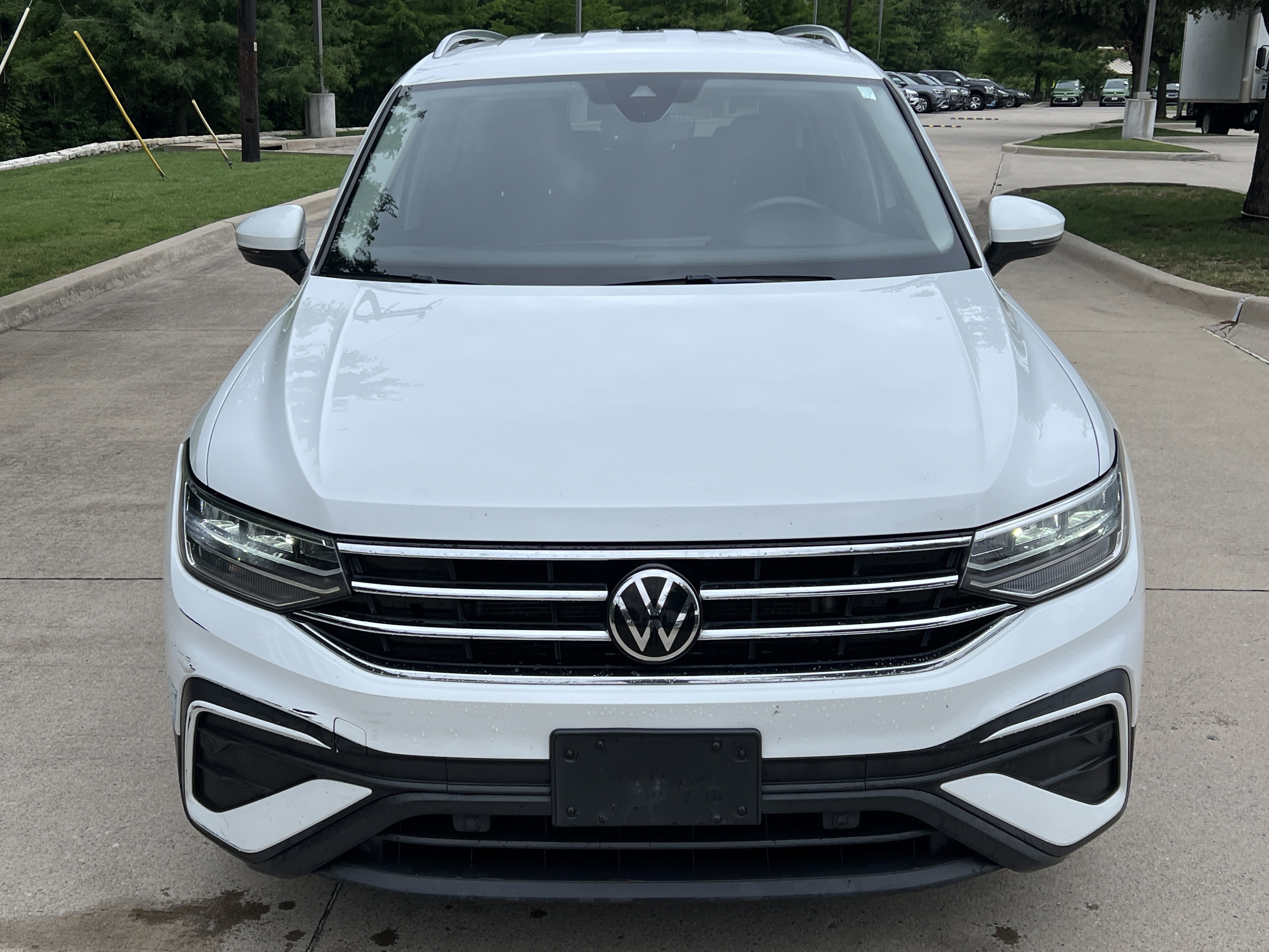 Used 2022 Volkswagen Tiguan SE FWD image 7