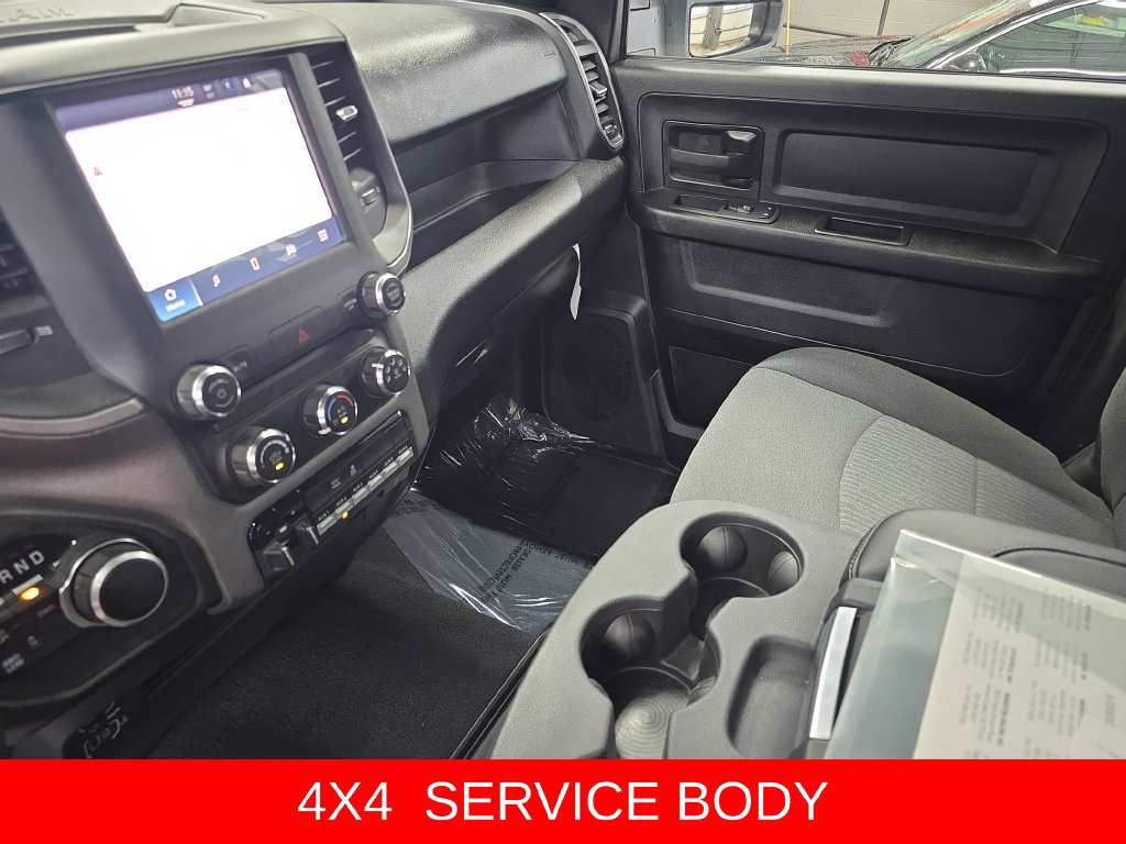 Used 2024 RAM 2500 Tradesman w/ Chrome Appearance Group AWD/4WD image 25