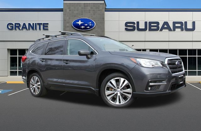 Used 2019 Subaru Ascent Premium image 2
