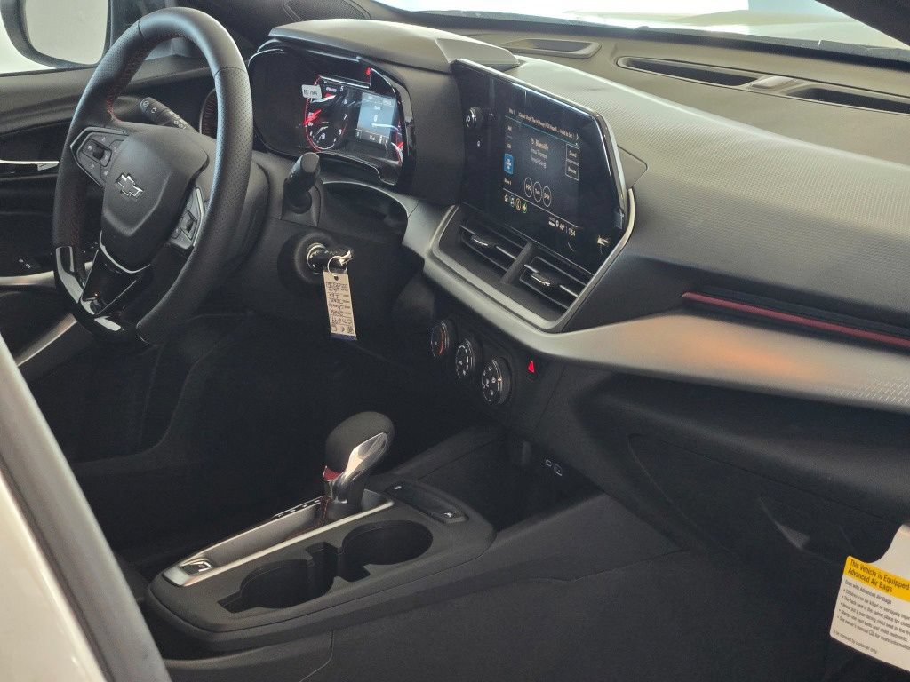 New 2026 Chevrolet Trax RS w/ Driver Confidence Package FWD image 8