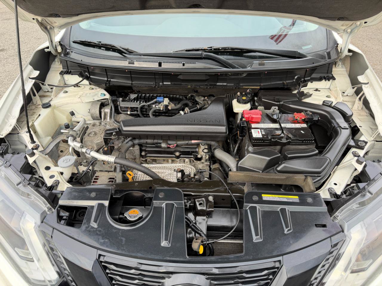 Used 2018 Nissan Rogue SV AWD/4WD image 72