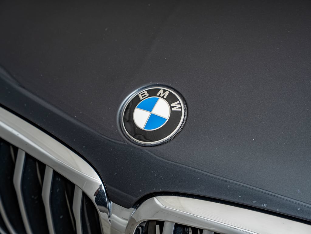 Used 2019 BMW X5 xDrive40i w/ Executive Package AWD/4WD image 12