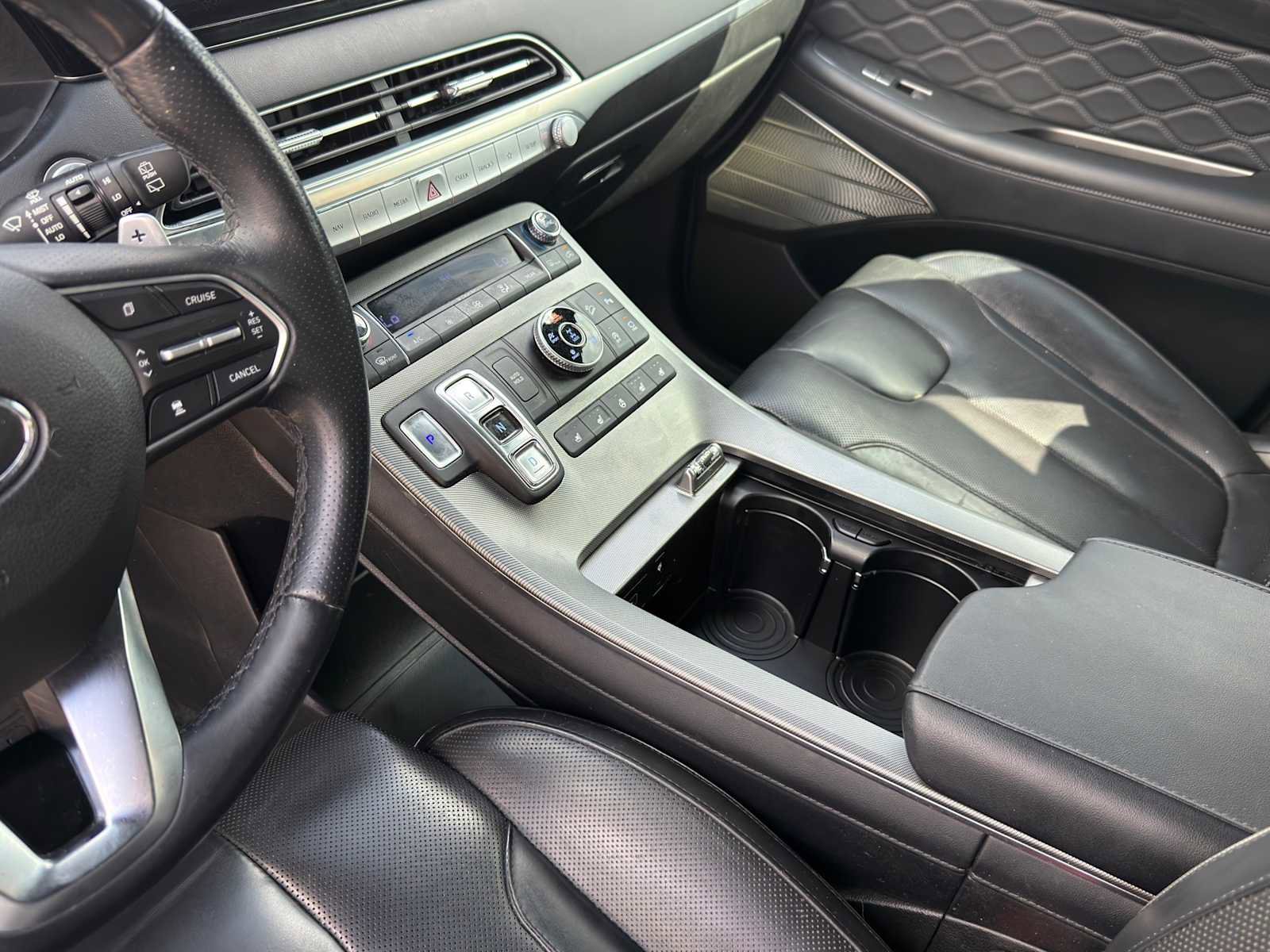 Used 2020 Hyundai Palisade Limited image 11