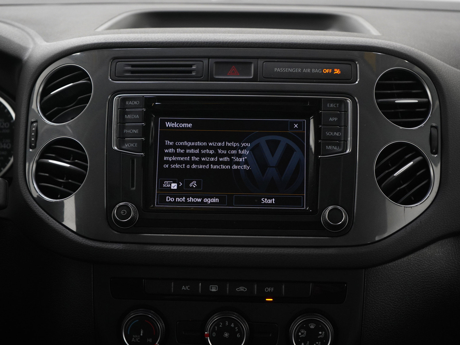 Used 2017 Volkswagen Tiguan S FWD image 15