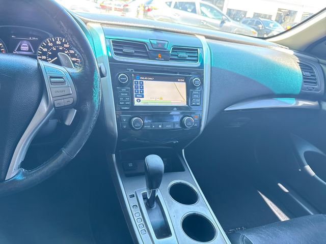Used 2015 Nissan Altima 3.5 SL FWD image 32