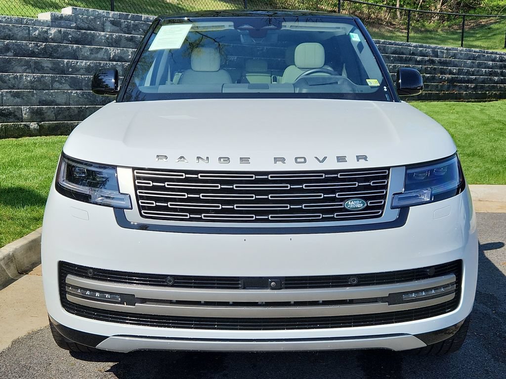 Certified 2025 Land Rover Range Rover SE AWD/4WD image 8