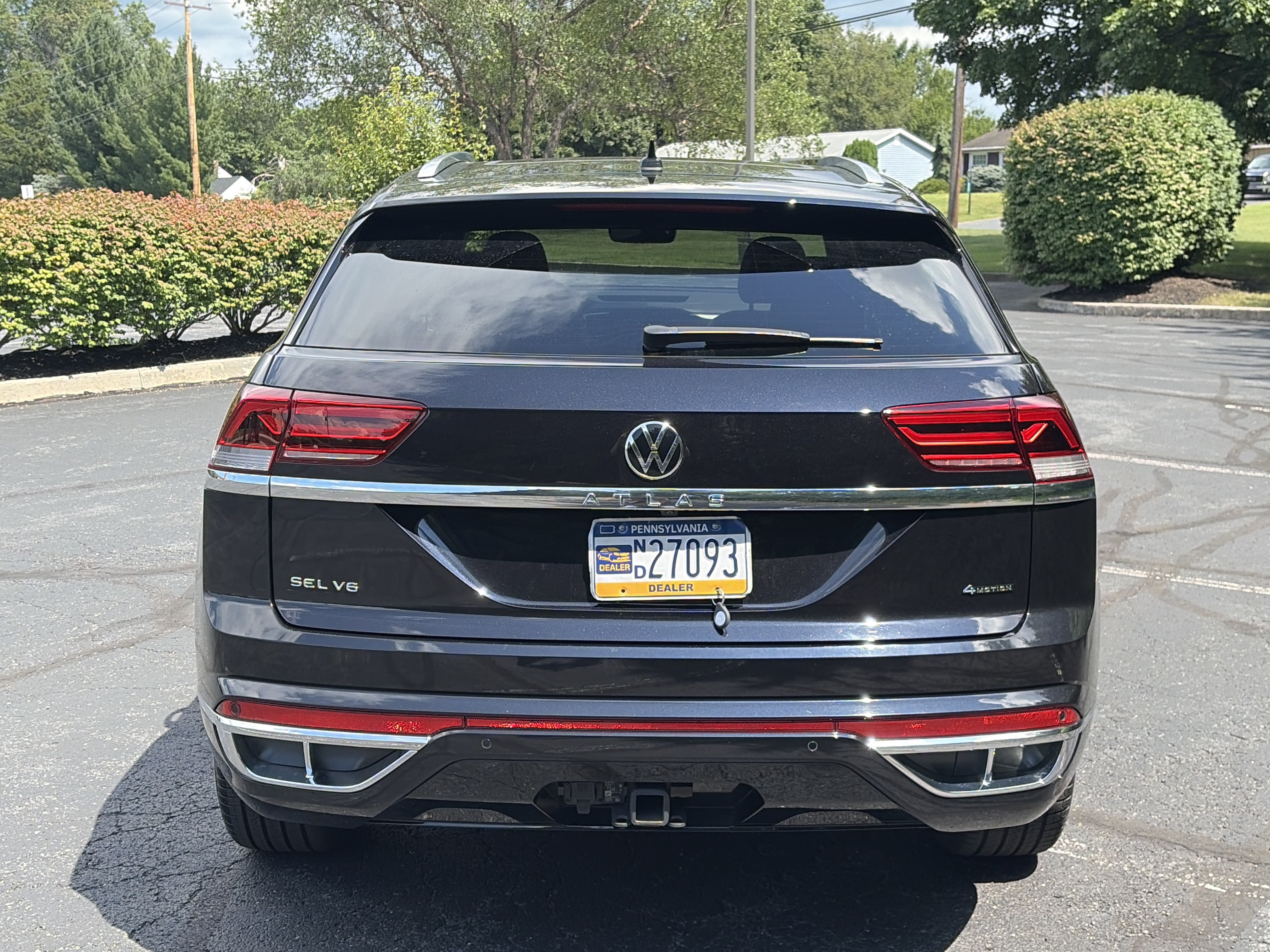 Used 2023 Volkswagen Atlas Cross Sport SEL Premium R-Line AWD/4WD image 6