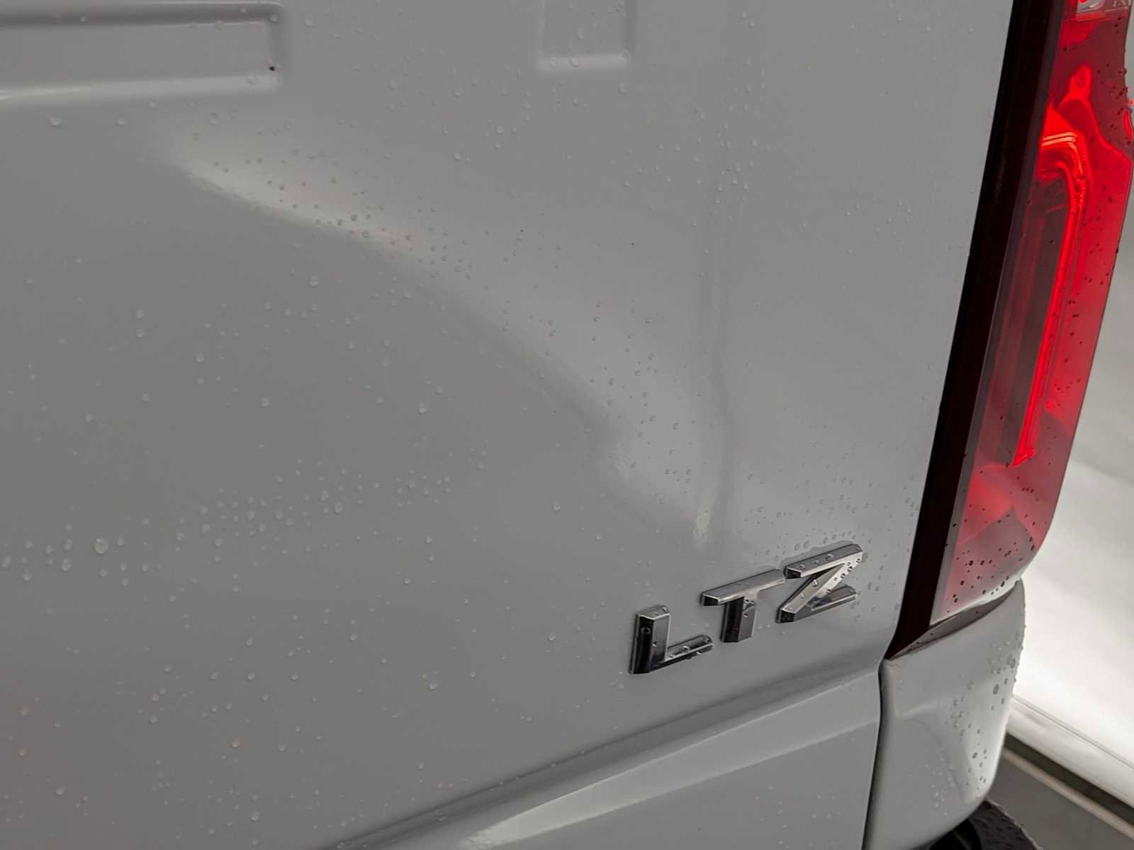 Used 2022 Chevrolet Silverado 2500 LTZ image 16