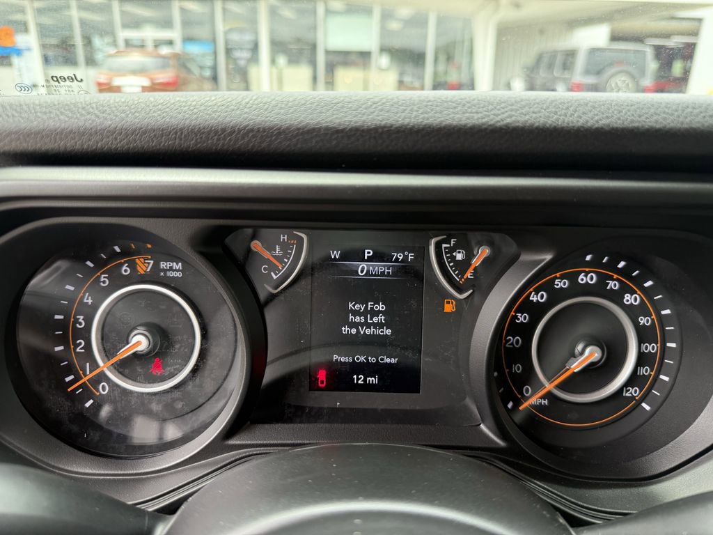 New 2025 Jeep Gladiator Sport image 25