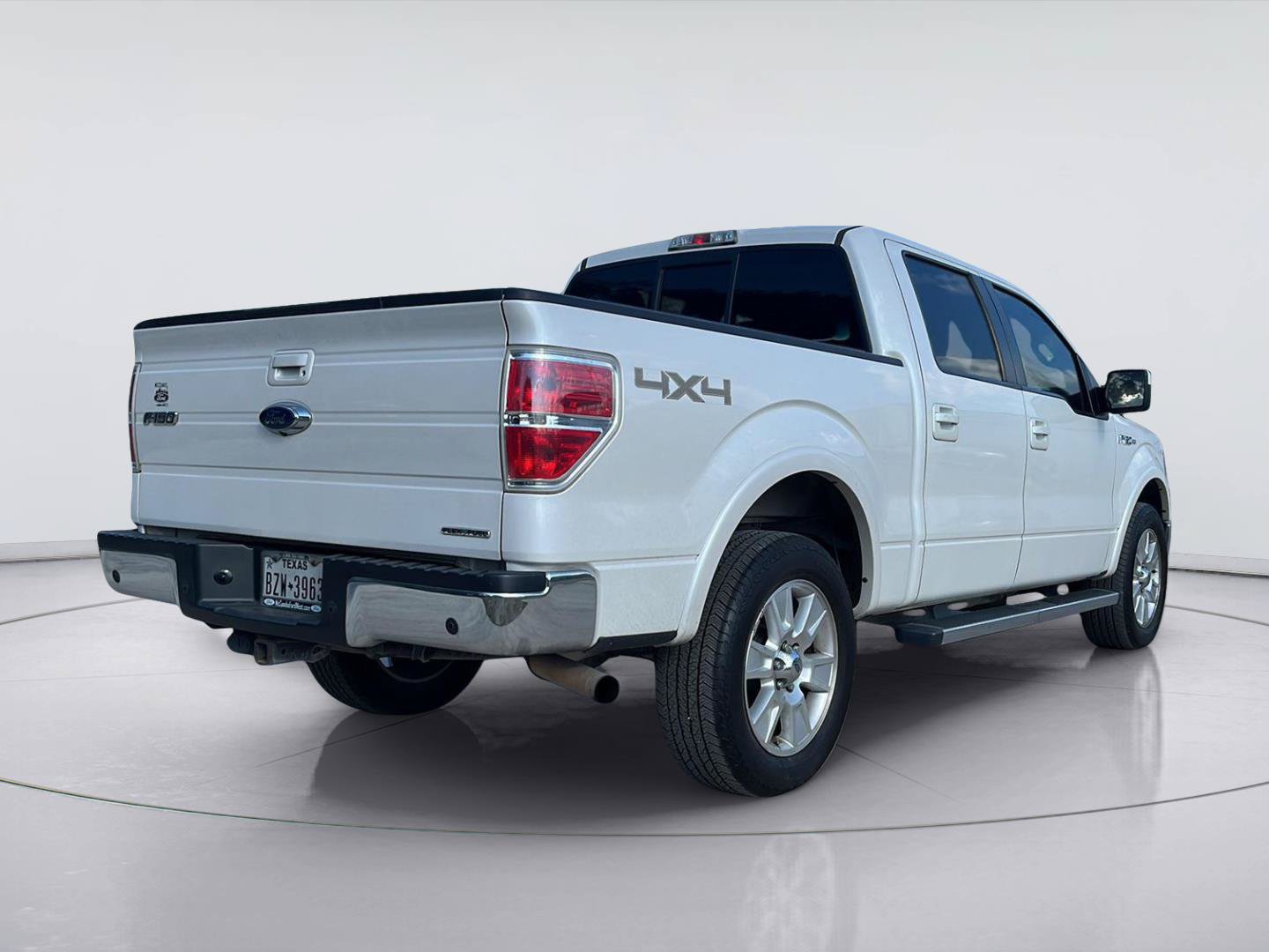 Used 2013 Ford F150 Lariat w/ Luxury Equipment Group AWD/4WD image 3