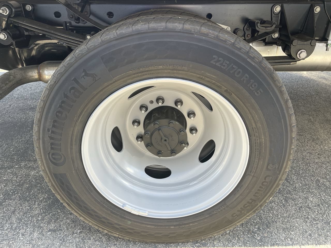 New 2026 Ford F550 2WD Regular Cab Super Duty image 11