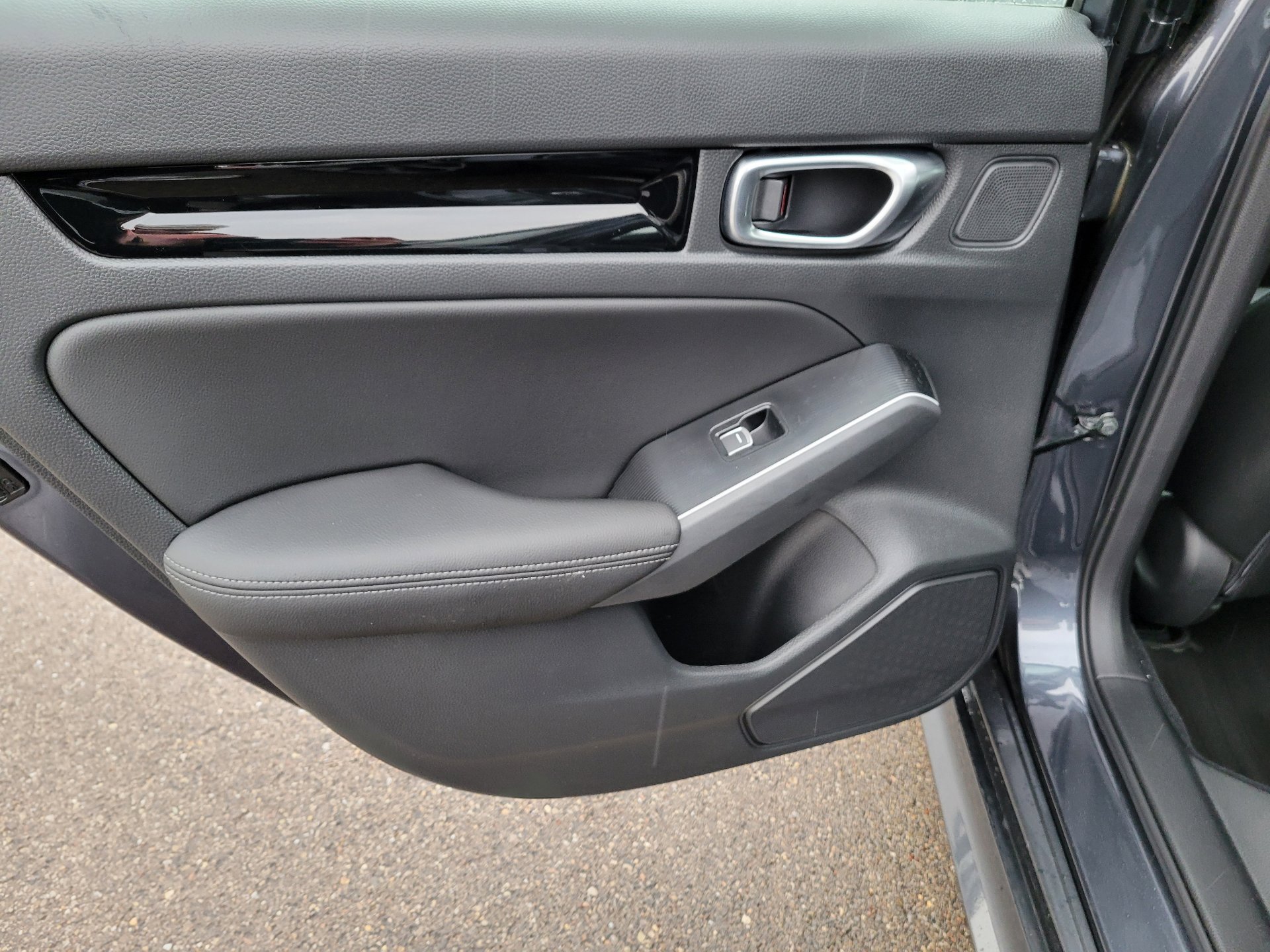 Certified 2025 Honda Civic Sport Touring image 13