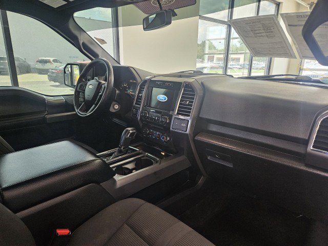 Used 2016 Ford F150 XLT w/ Equipment Group 302A Luxury AWD/4WD image 12