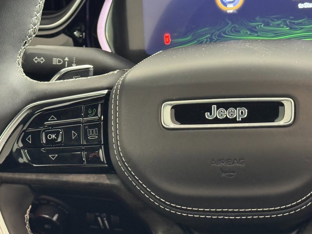 Used 2023 Jeep Grand Cherokee Overland w/ Rear Seat Video Group I image 22