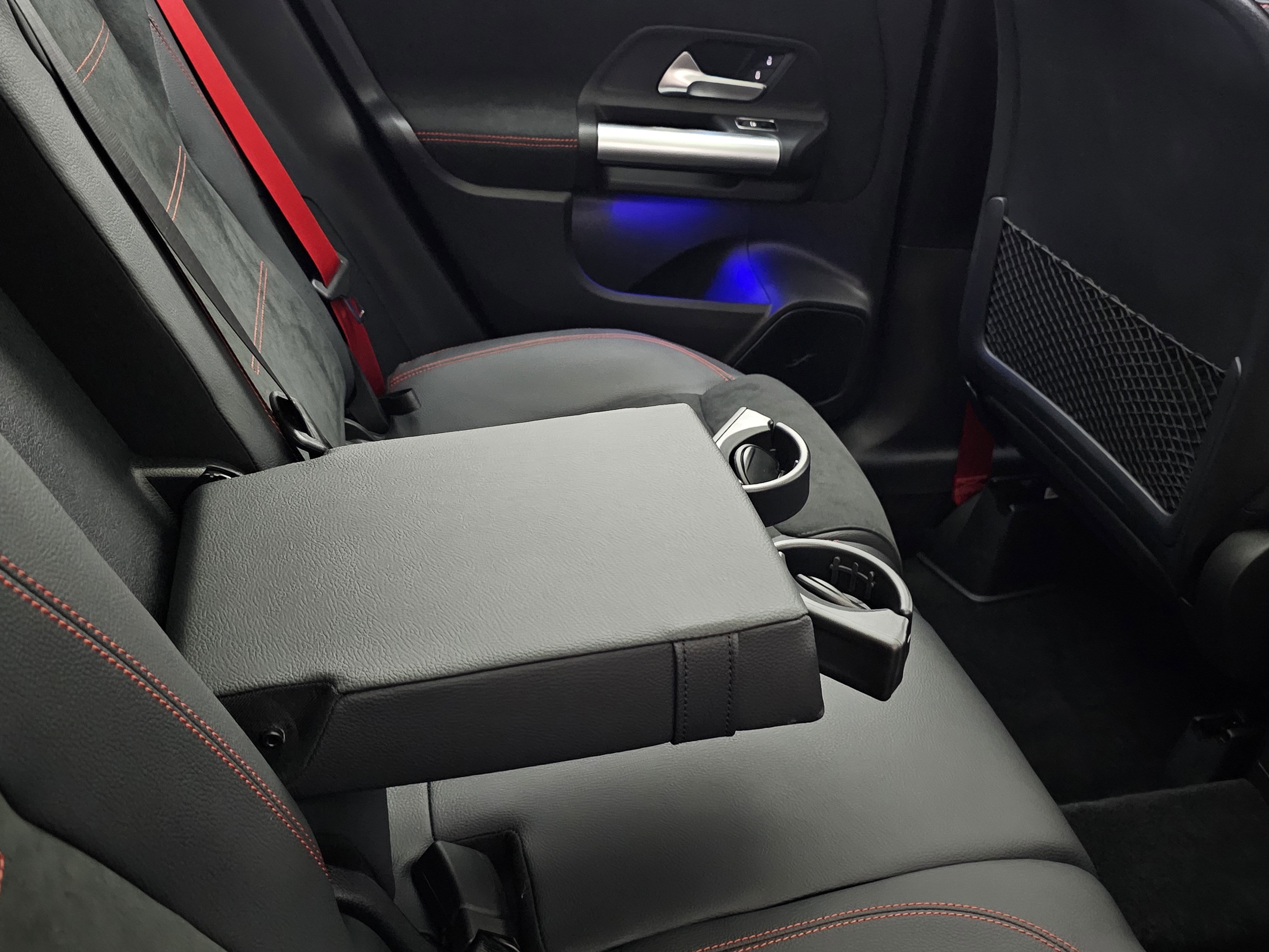 Certified 2025 Mercedes-Benz GLA 35 AMG 4MATIC image 30