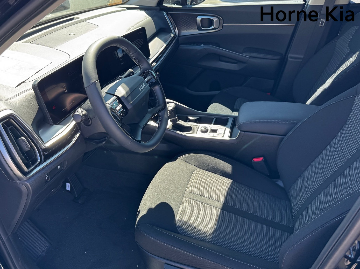 New 2026 Kia Sorento LX FWD image 10
