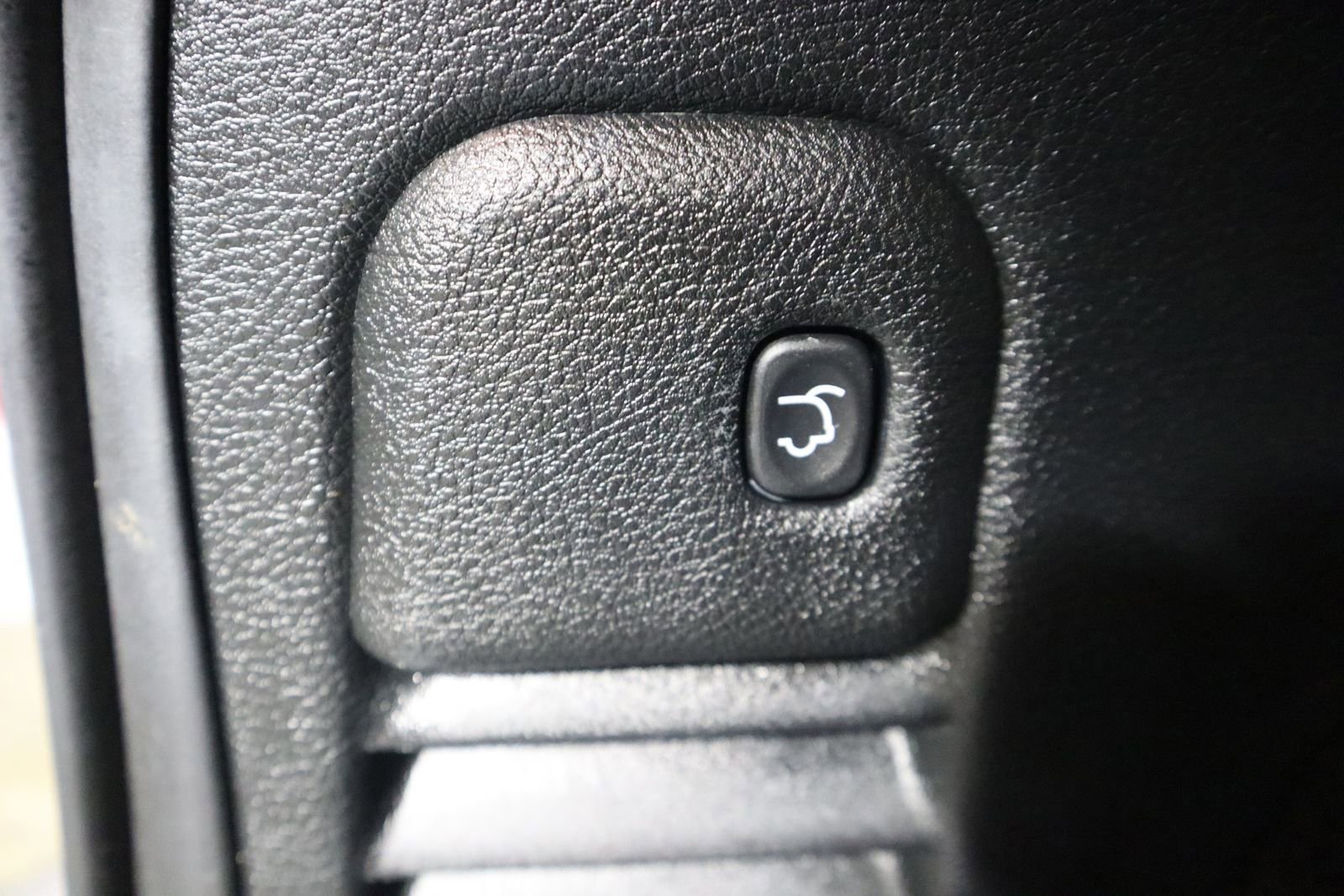 Used 2017 Jeep Grand Cherokee Summit AWD/4WD image 14