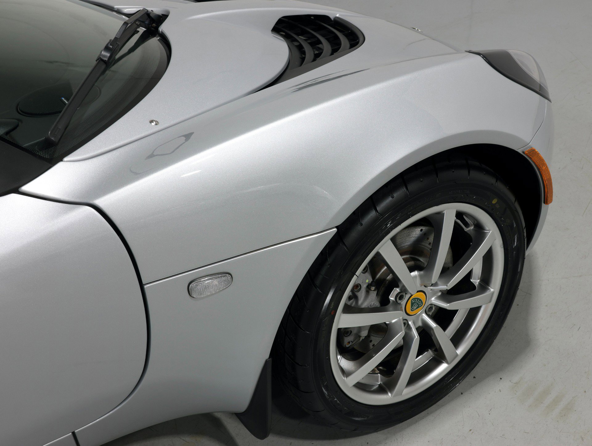 Used 2005 Lotus Elise image 33