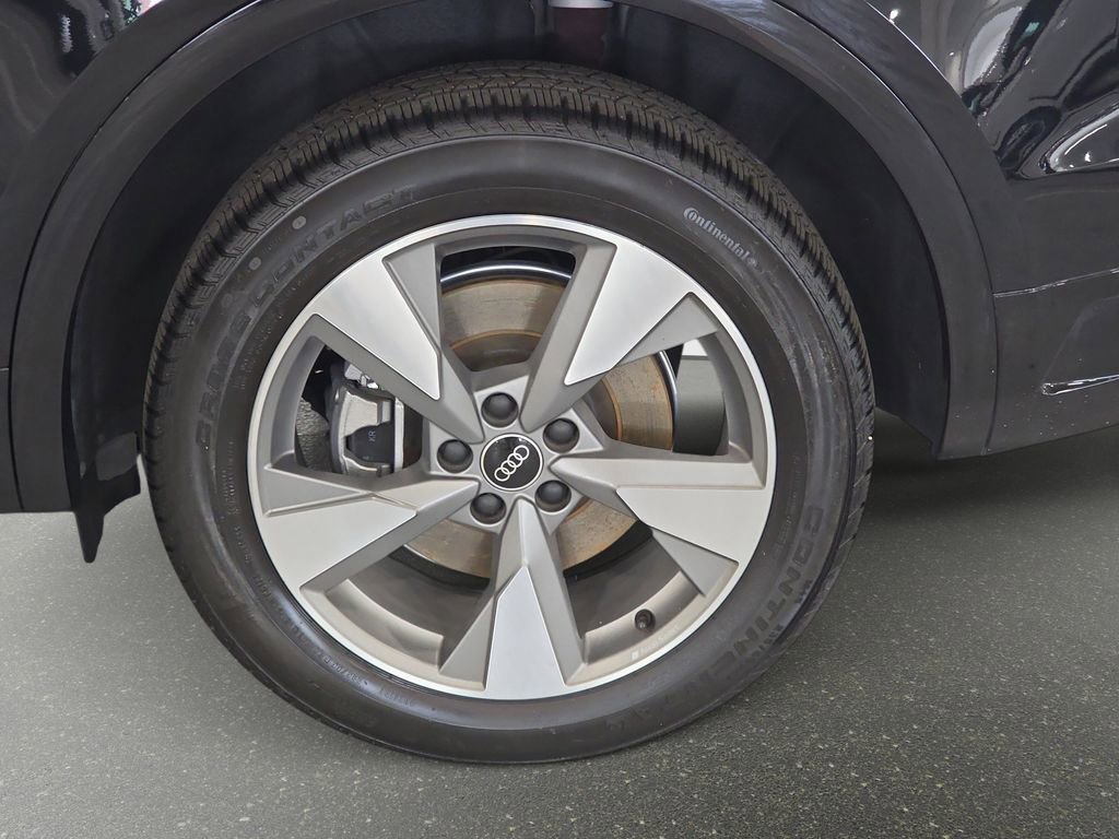 Used 2023 Audi Q5 2.0T Premium image 30