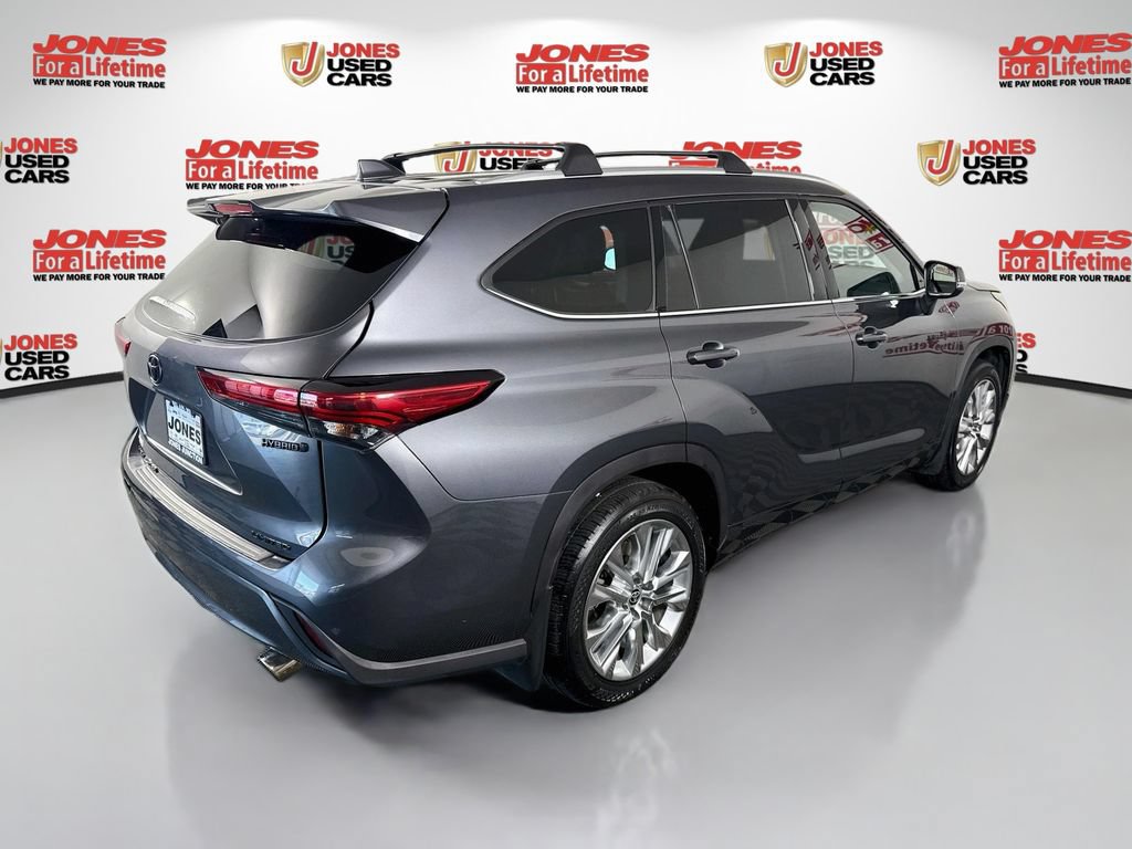 Certified 2021 Toyota Highlander Limited AWD/4WD image 19