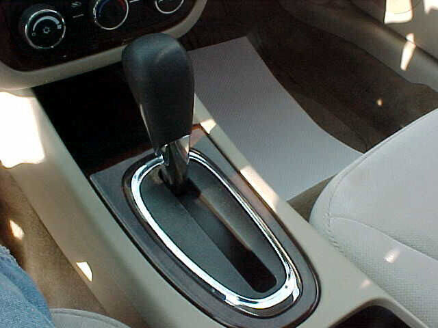 Used 2011 Chevrolet Impala LS image 25